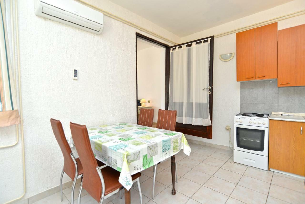 Apartments Elsa 534 스틴잔 외부 사진