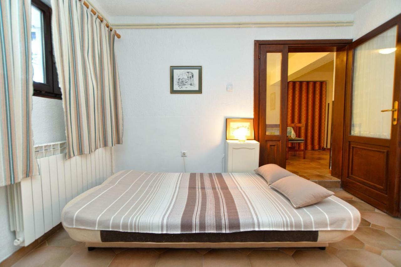 Apartments Elsa 534 스틴잔 외부 사진